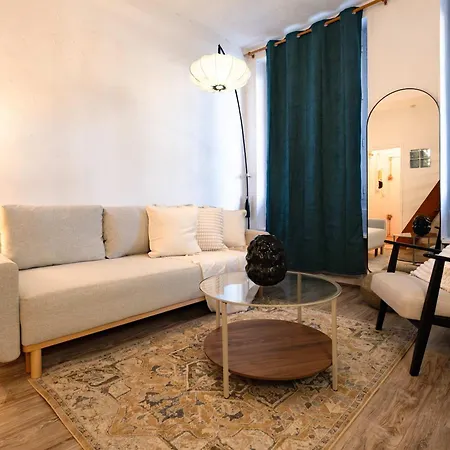 Apartment Cozy Parisian Montorgueil *